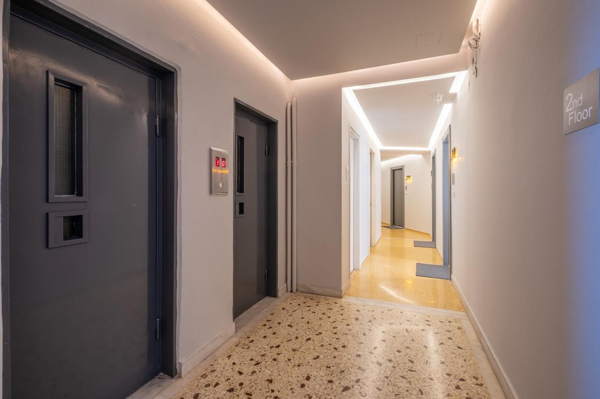 Athensis Apartments In Central アテネ エクステリア 写真