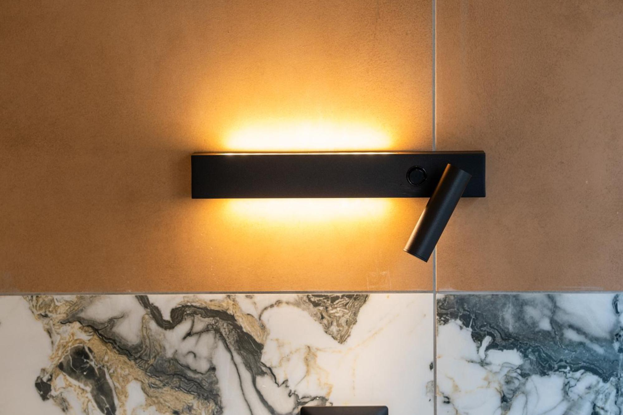 Athensis Apartments In Central アテネ エクステリア 写真